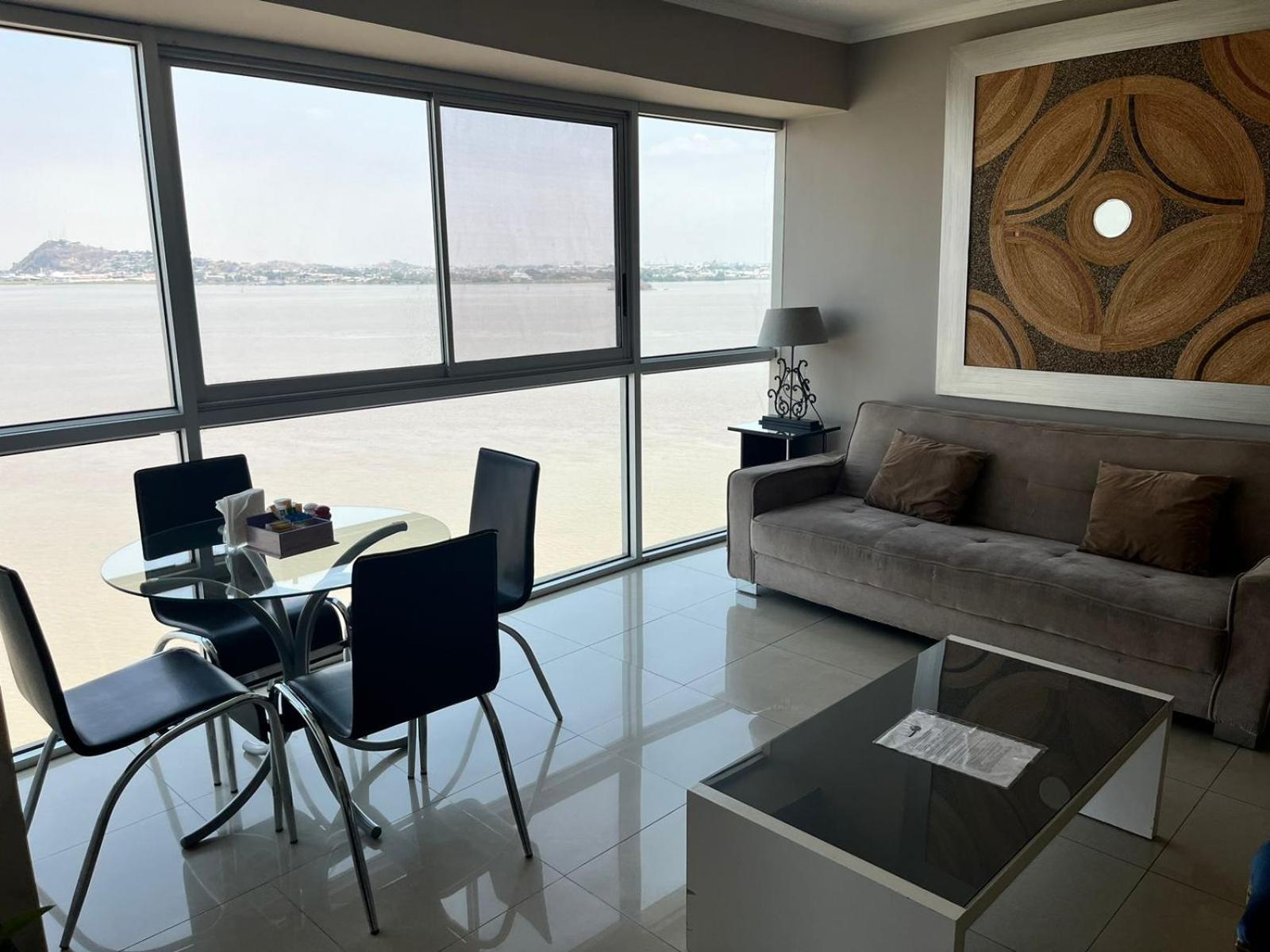 Puerto Santa Ana Suites 瓜亚基尔 外观 照片