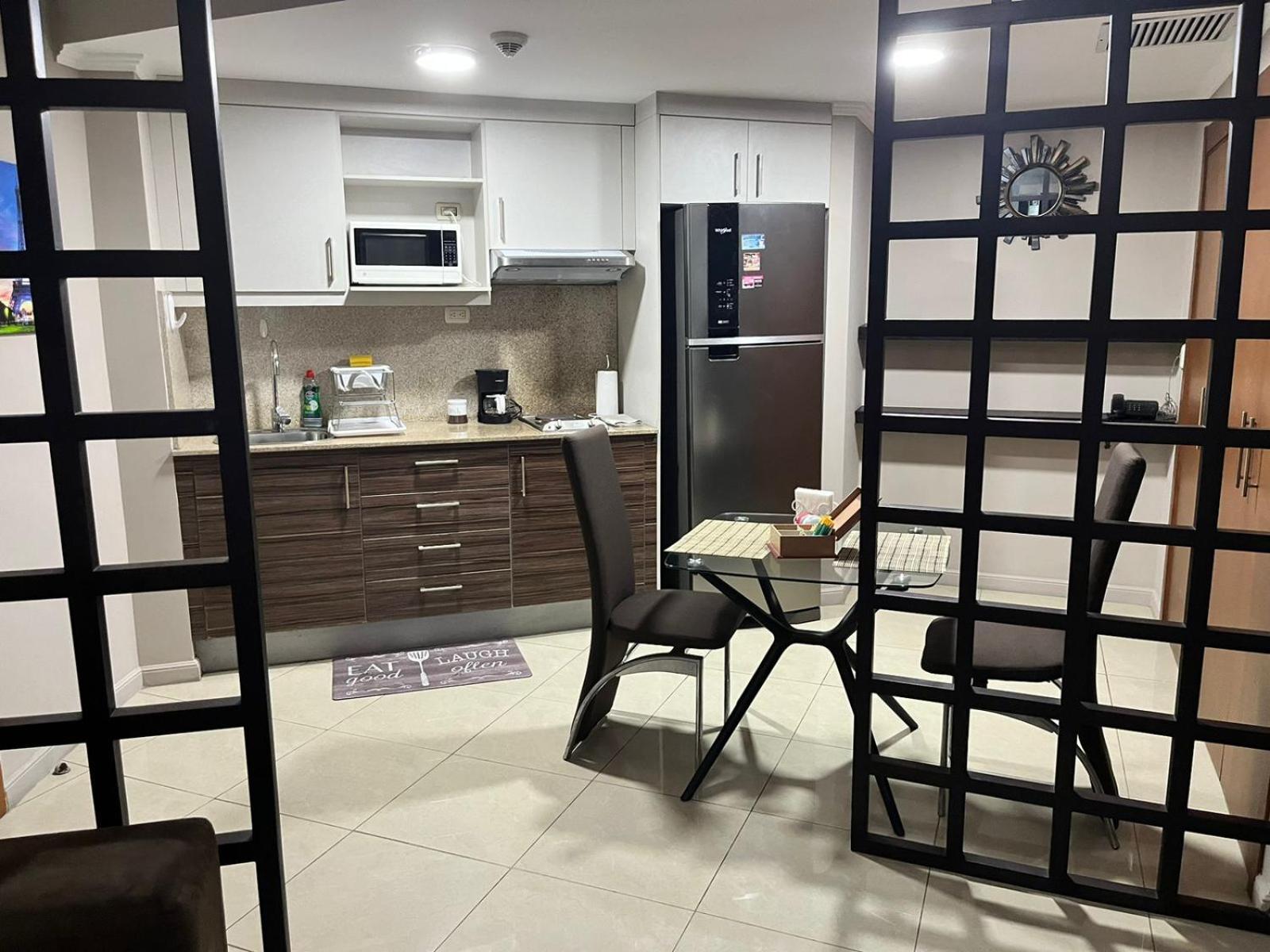 Puerto Santa Ana Suites 瓜亚基尔 外观 照片